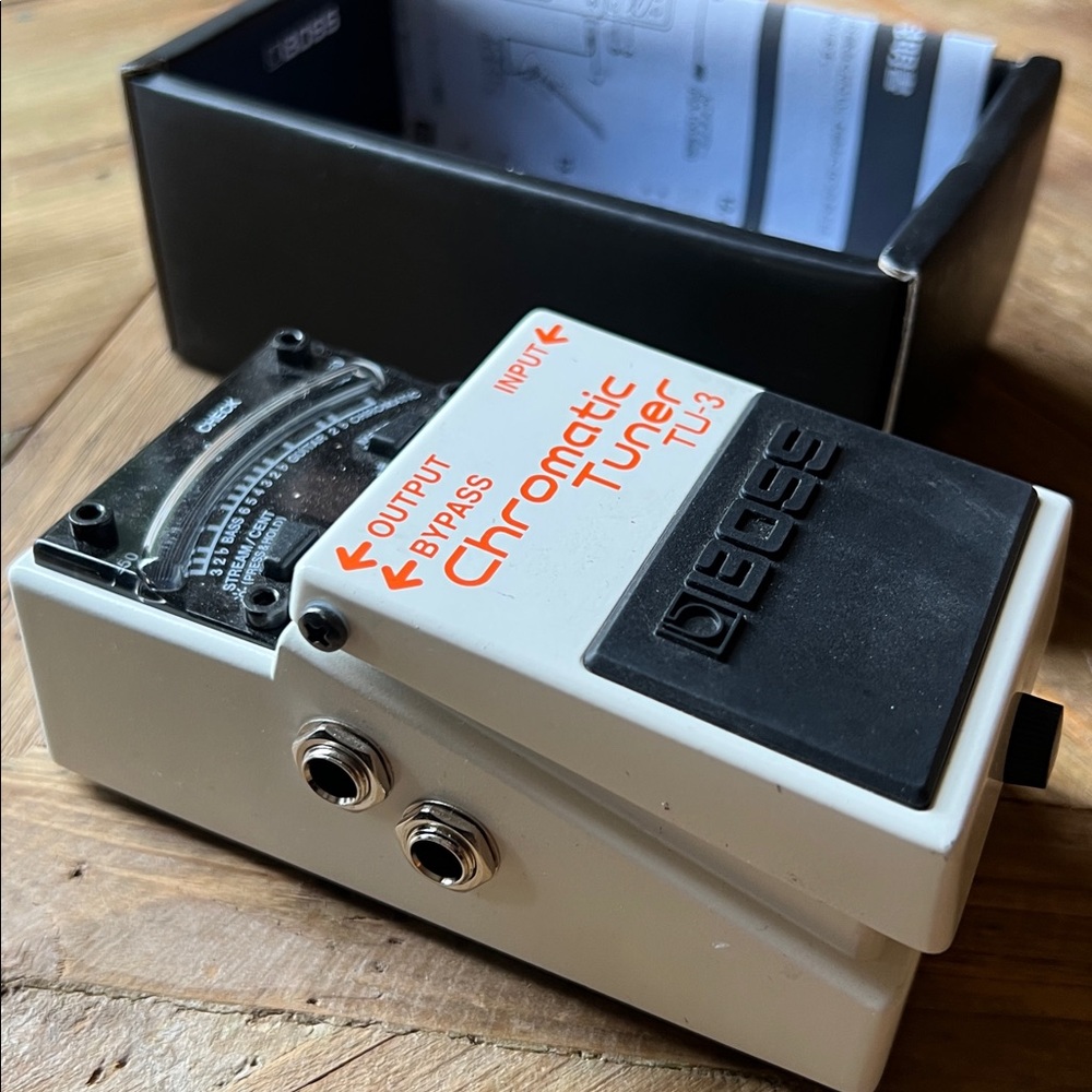 New in Box Boss by Roland TU-3 Chromatic Tuner